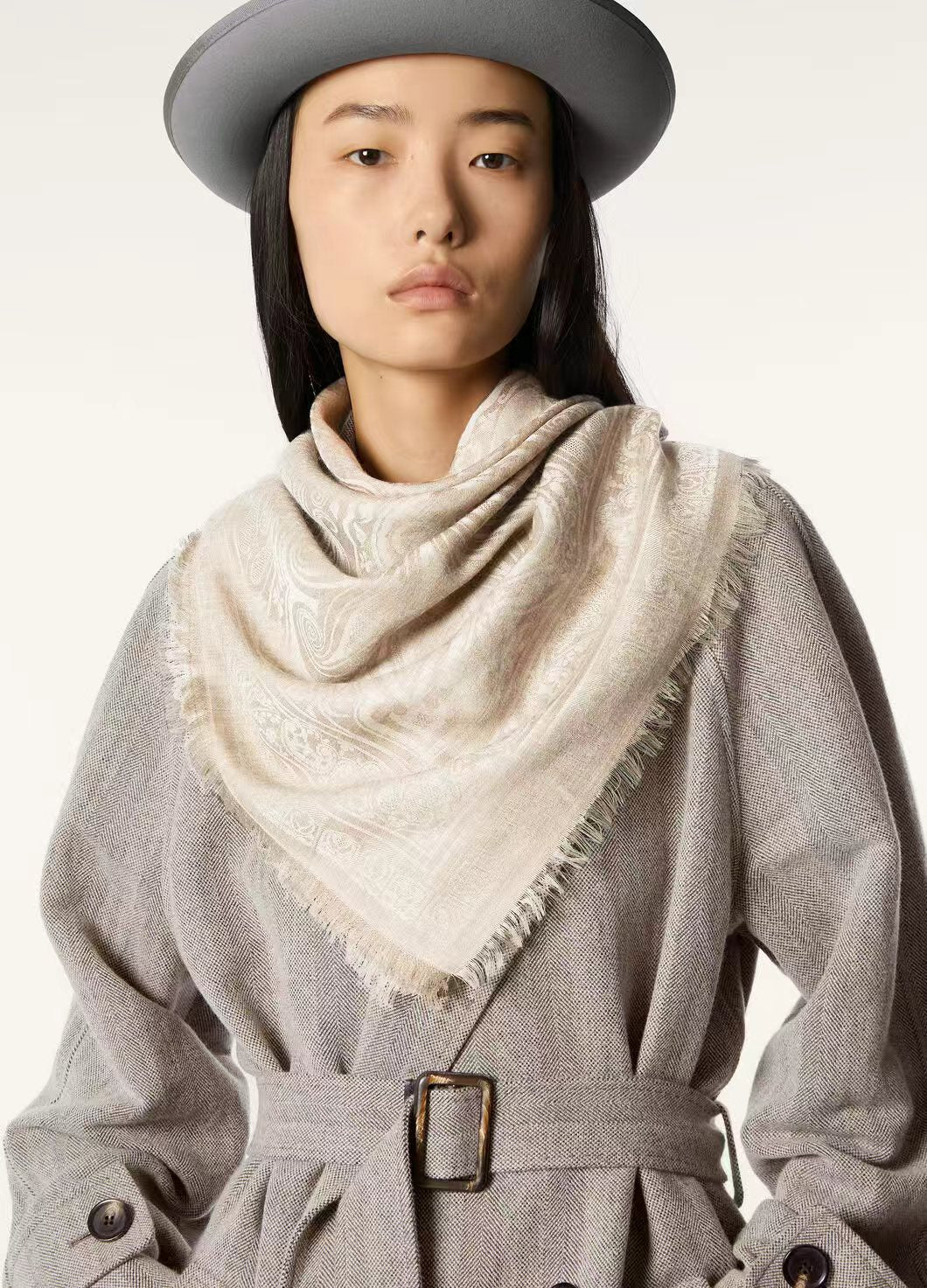 100% Cashmere White Scarf
