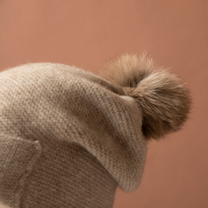 100% cashmere Light Brown Hat