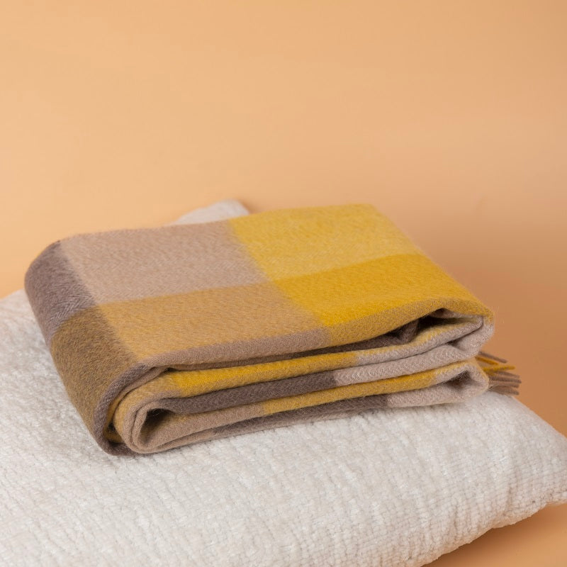 100% Cashmere Plaid Scarf